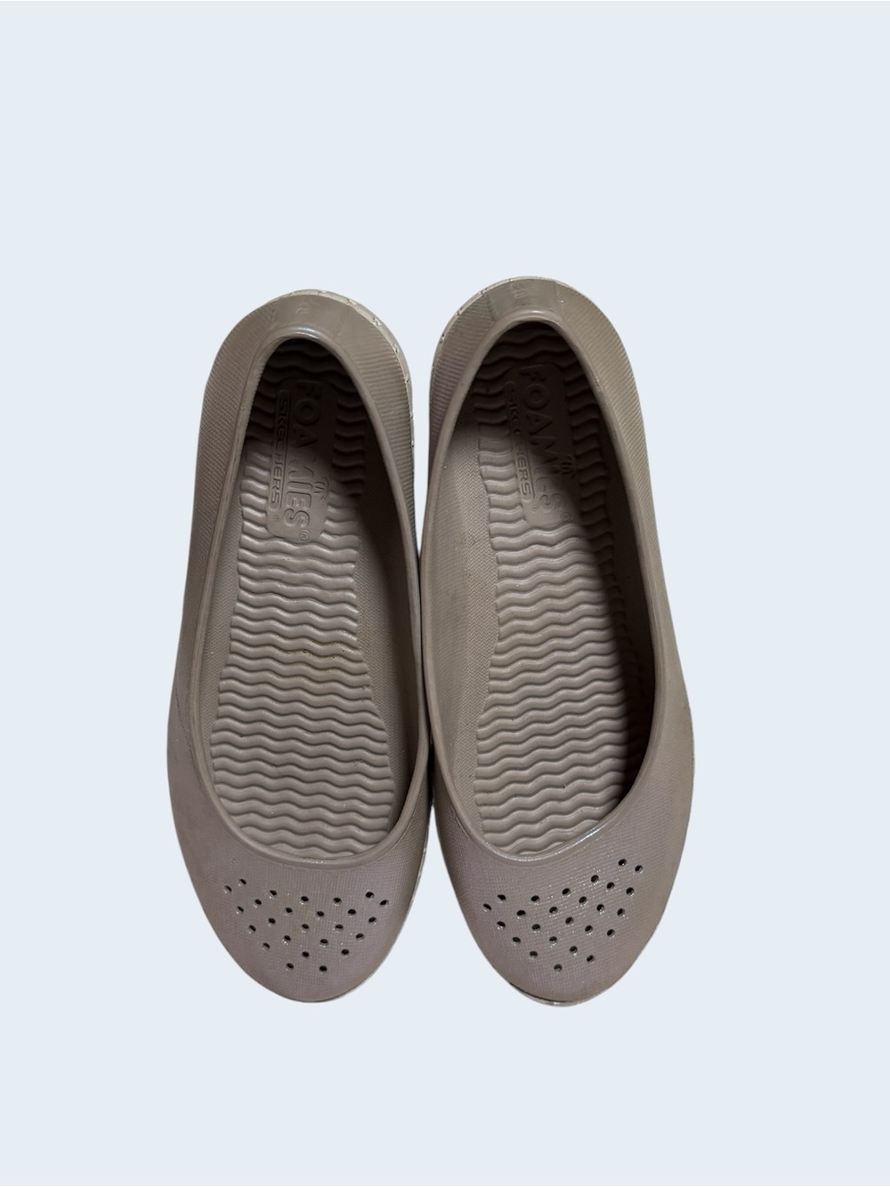 Iridescent Taupe Slip-On Comfort Ballet Flat Size 6 - Picture 4 of 9